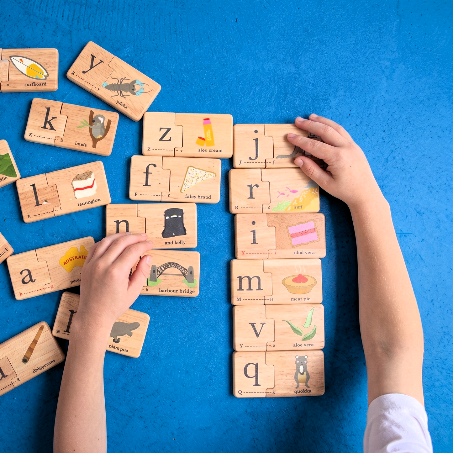 WOODEN TOY - AUSTRALIAN ALPHABET JIGSAW PUZZLE