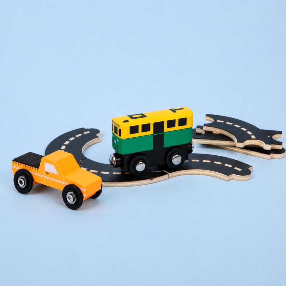 WOODEN TOY -  LOOSE CHANGE MINI UTE & ROAD TAPE