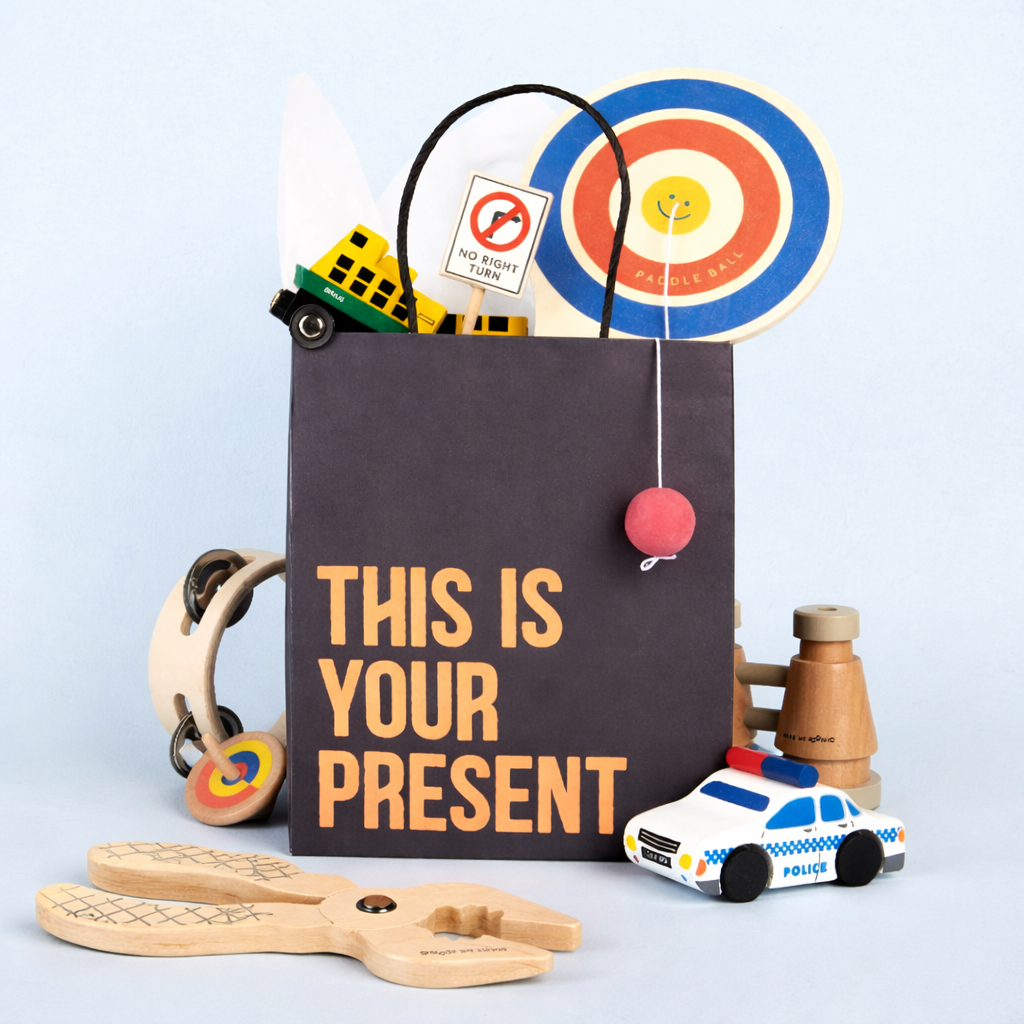 WOODEN TOY -  LOOSE CHANGE PLIERS