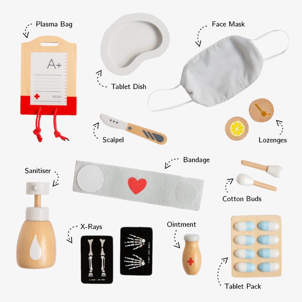 WOODEN TOY -  SURGEON KIT